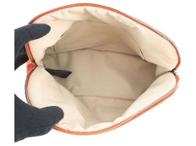 Hermès Bolide Pouch MM aus orangefarbenem Canvas - Ansicht 4