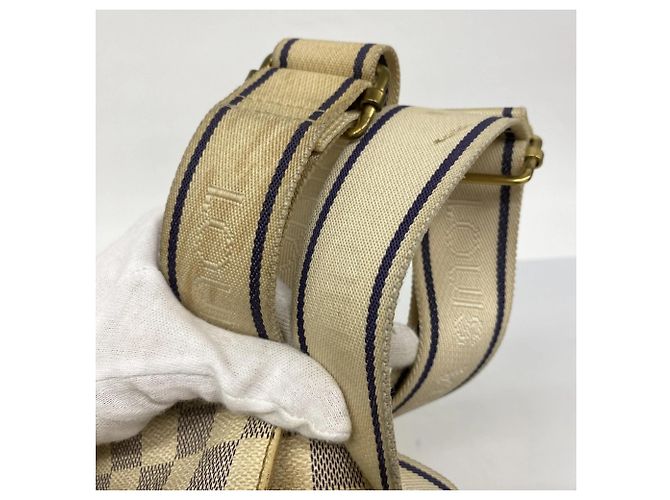 Borsa a Spalla Naviglio Damier Azur di Louis Vuitton Bianco - vista 8
