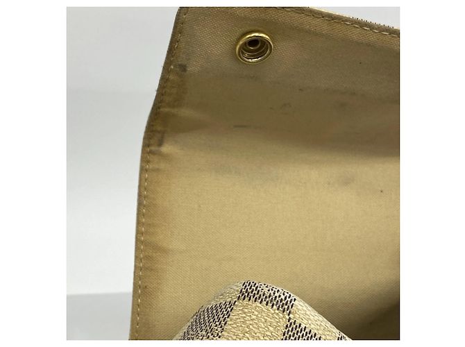 Borsa a Spalla Naviglio Damier Azur di Louis Vuitton Bianco - vista 9