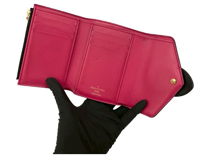 Billetera Compacta Pont Neuf Louis Vuitton Negro Rosa - vista 7