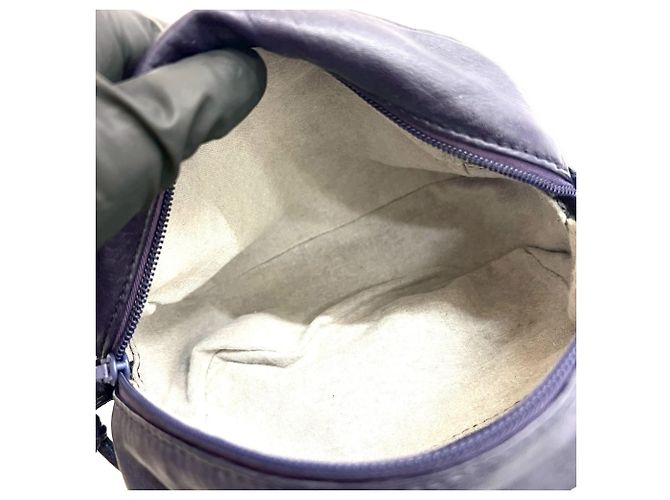 Borsa a spalla mini in pelle nappa Anagram Loewe Porpora - vista 9