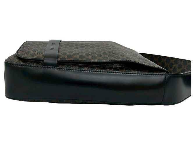 Céline Borsa a Spalla in Pelle Macadam Blason di CELINE Marrone Nero - vista 6