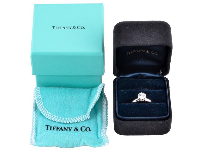 Tiffany & Co. Platin Solitaire Ring - Ansicht 8