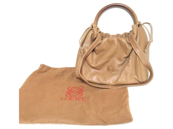 Borsa Loewe Flamenco Anagram in pelle nappa Beige - vista 13