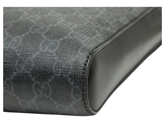 Gucci GG Supreme Crossbody Shoulder Bag Black - view 4