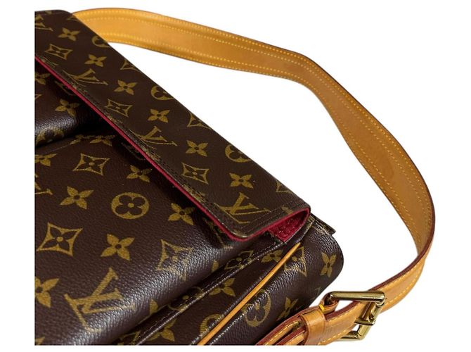 Borsa a Spalla Monogram Viva Cite GM di Louis Vuitton Marrone - vista 13