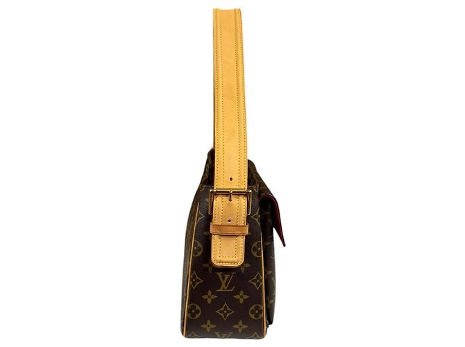 Borsa a Spalla Monogram Viva Cite GM di Louis Vuitton Marrone - vista 4