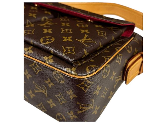 Borsa a Spalla Monogram Viva Cite GM di Louis Vuitton Marrone - vista 9