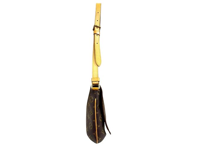 Borsa a Spalla Musette Tango Corto Monogramma Louis Vuitton Marrom - vista 4