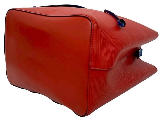 Néonoé Borsa a mano/spalla Louis Vuitton NeoNoe MM in pelle Epi Rosso Blu - vista 8