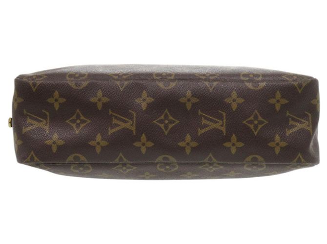 Borsa Clutch Louis Vuitton True Toilet 28 Monogram Marrone Monogramma - vista 3