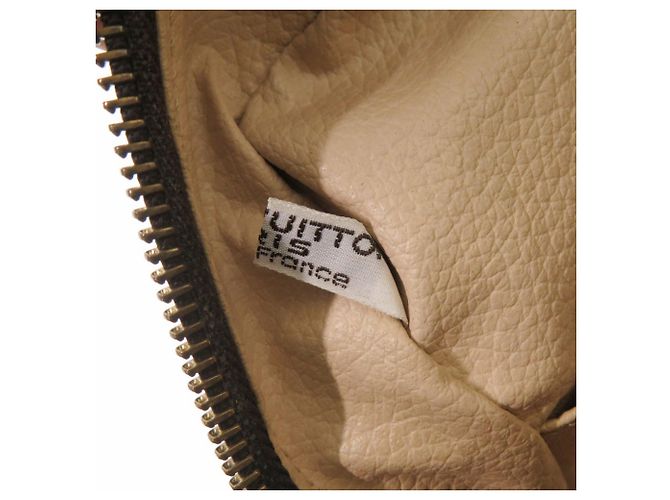 Borsa Clutch Louis Vuitton True Toilet 28 Monogram Marrone Monogramma - vista 8