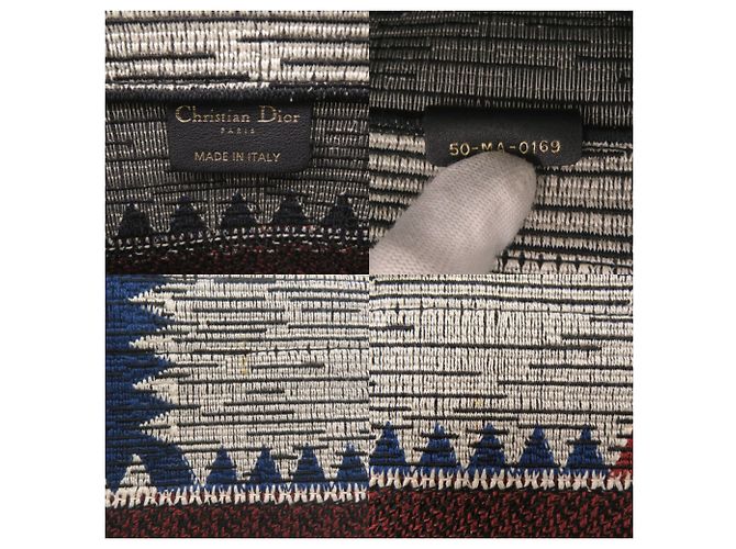 Christian Dior Book Tote Medium aus französischem Flaggen-Canvas - Ansicht 7