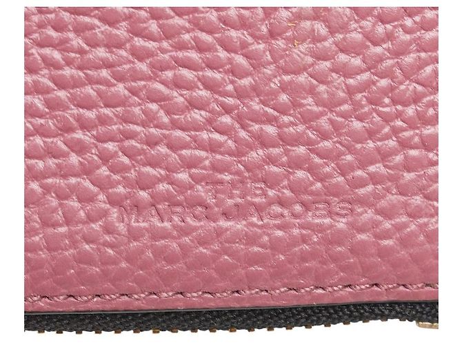MARC JACOBS El Estuche de Monedas y Tarjetas Bold de Cuero - vista 9