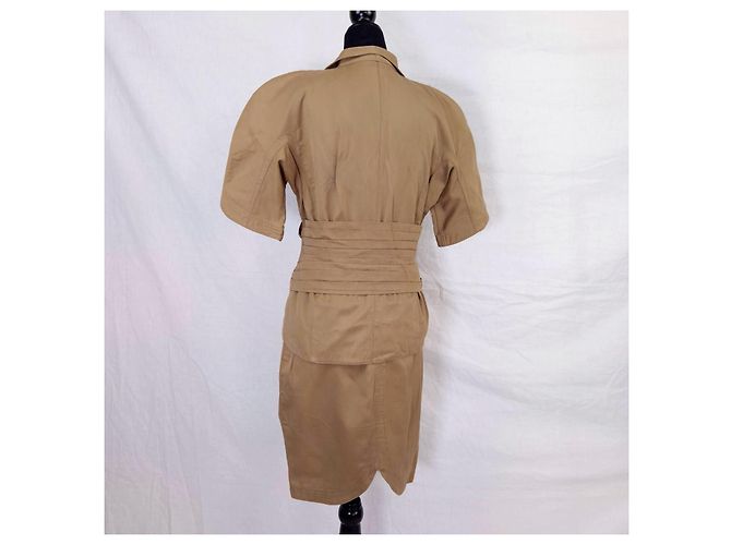 Thierry Mugler tailleur marrone con giacca a maniche corte - vista 2