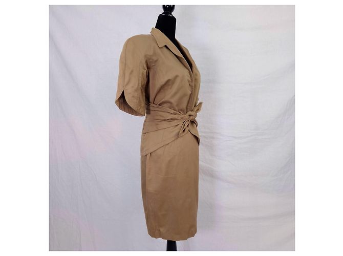 Thierry Mugler tailleur marrone con giacca a maniche corte - vista 7