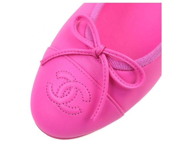Timeless Lederpumps mit COCO-Markierung von Chanel Pink - Ansicht 8