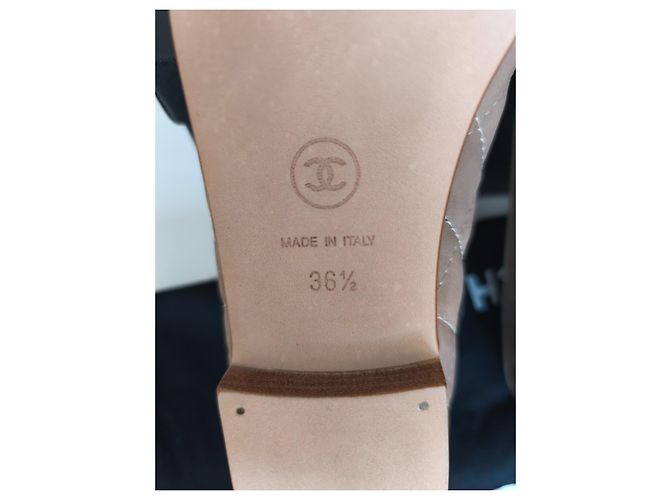 Bailarinas Chanel Acolchadas de Cuero Beige - vista 9