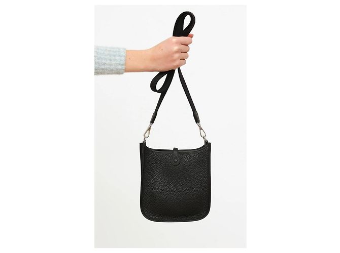 Borsa Mini Evelyne in Taurillon Clemence Nera di Hermès Nero - vista 8
