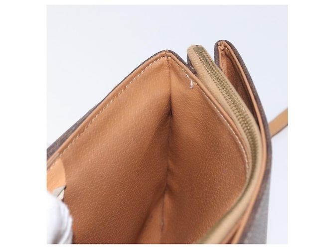 Céline Borsa a Spalla in Tela Macadam CELINE in Pelle PVC Marrone Oro Auth bs33452 D'oro - vista 18