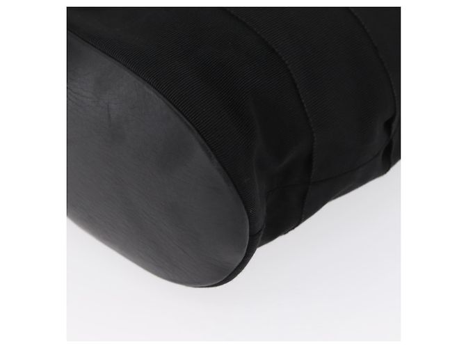 Borsa a spalla Chain Vala in nylon nero e oro Auth ep13450 di Salvatore Ferragamo D'oro - vista 14