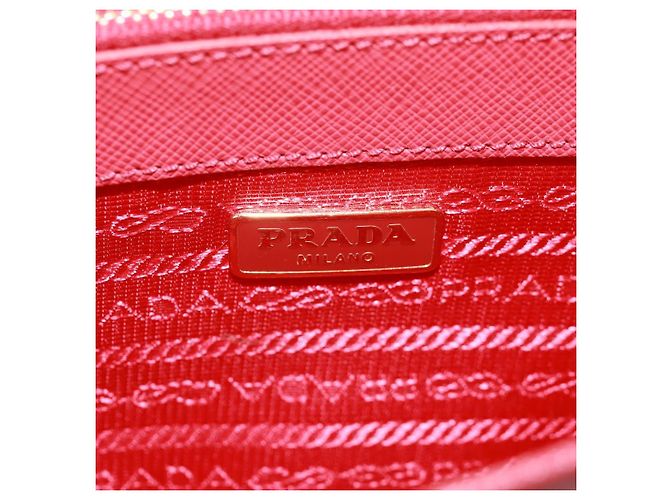 Saffiano PRADA Borsa a spalla con catena Portafoglio a spalla in pelle Safiano Rosso Oro Auth 168938V D'oro - vista 24