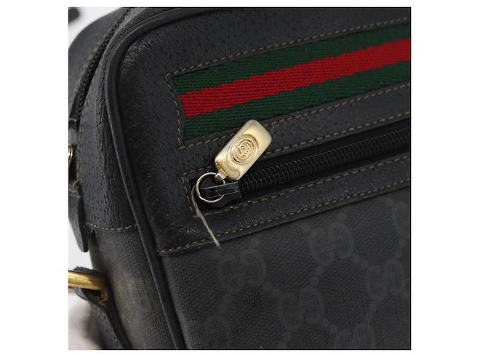 Borsa Sherry Line GG Supreme Web Gucci in PVC nero e oro 72 02 088 Auth 170825A D'oro - vista 15