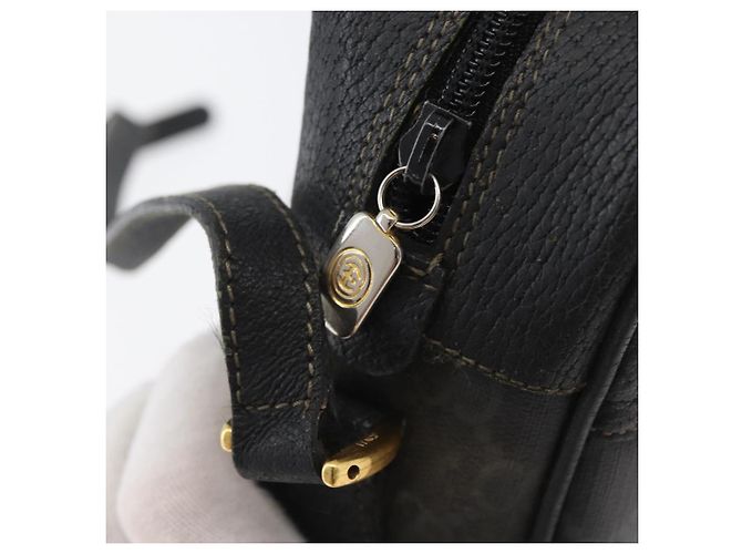 Borsa Sherry Line GG Supreme Web Gucci in PVC nero e oro 72 02 088 Auth 170825A D'oro - vista 16