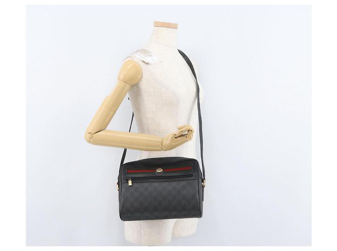Borsa Sherry Line GG Supreme Web Gucci in PVC nero e oro 72 02 088 Auth 170825A D'oro - vista 25