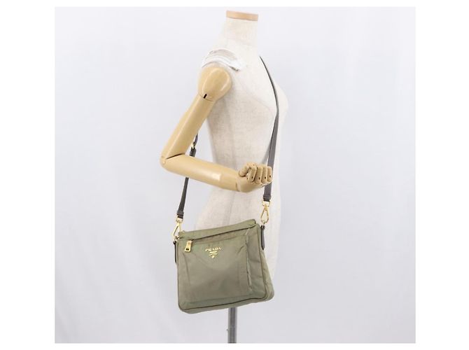 Borsa a Spalla PRADA in Nylon Pelle Beige Oro Auth fm5136 D'oro - vista 25