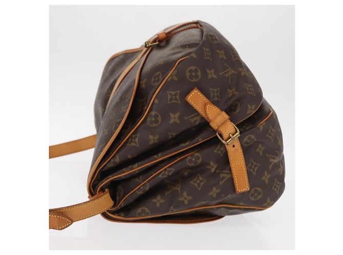 Louis Vuitton Saumur Monogram Canvas 35 Marrone - vista 4