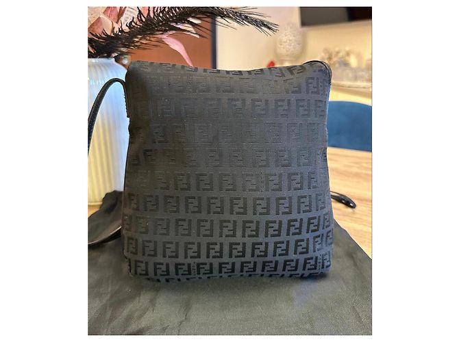 Borsa Fendi Zucca in tela nera Nero - vista 8