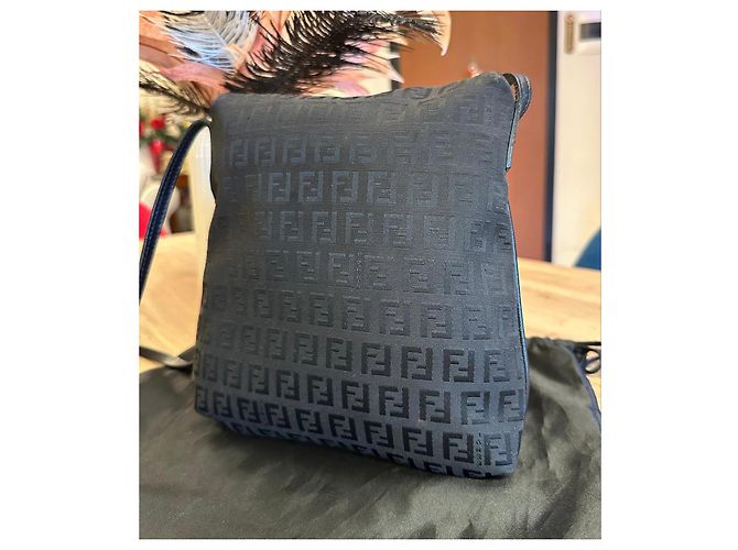 Borsa Fendi Zucca in tela nera Nero - vista 9