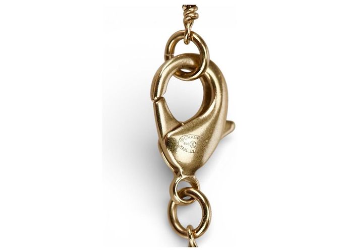 Timeless Collana in perle dorate con logo CC extra lunga 8 di Chanel 10A Shanghai Bianco Beige D'oro - vista 8