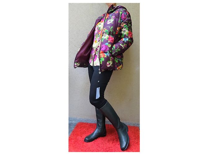 Blumarine beautiful and comfortable down jacket size 42IT  NEW! Multiple colors - view 12
