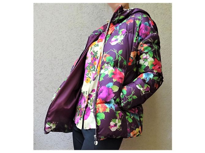 Blumarine beautiful and comfortable down jacket size 42IT  NEW! Multiple colors - view 13