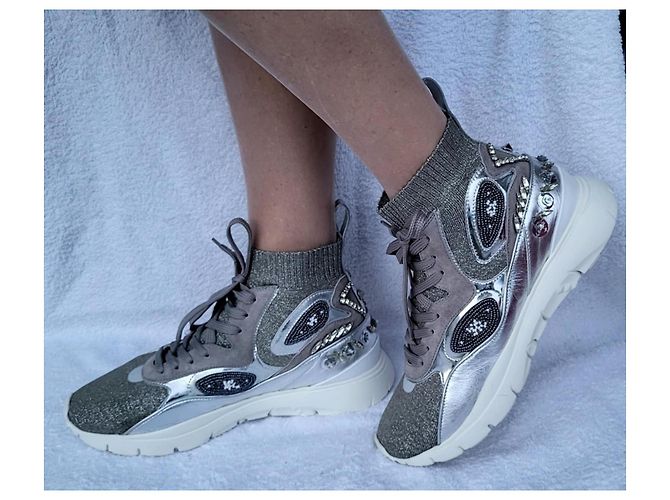 Valentino Garavani bellissimi e comodi scarpe n 38(39) Argento - vista 2