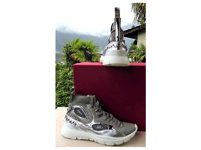Valentino Garavani bellissimi e comodi scarpe n.40 (41) Argento - vista 4