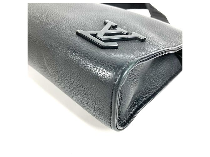 Borsa Messenger Voyage Aerogram Louis Vuitton Nero - vista 5