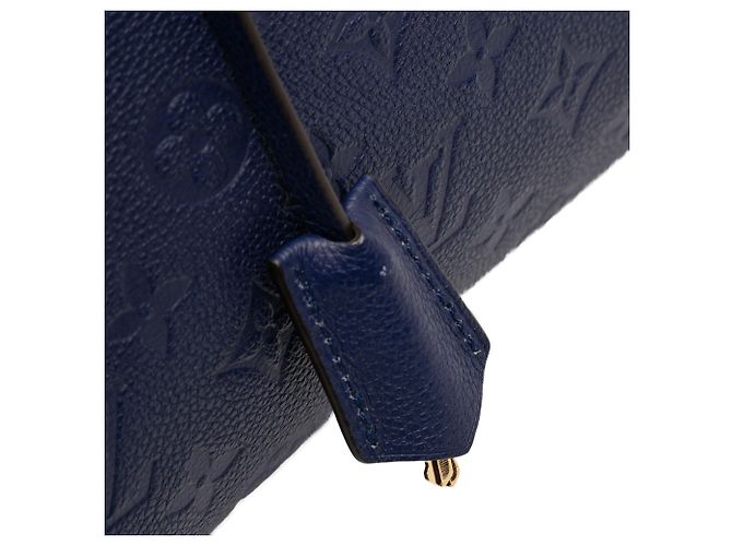 Louis Vuitton Blue Monogram Empreinte Montaigne GM Navy blue - view 9