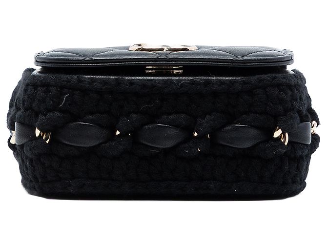Chanel Mini CC Schwarz aus gestepptem Lammleder mit Häkelverschluss - Ansicht 3