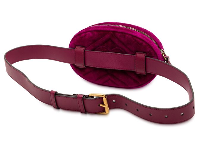 Belt bag in velluto matelassé GG Marmont viola di Gucci Porpora - vista 2