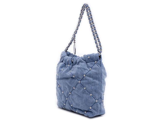 Borsa Chanel Blue Mini in denim con borchie 22 - vista 2