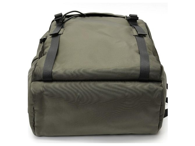 Prada Nylon-Rucksack in khakifarbenem Camouflage - Ansicht 4
