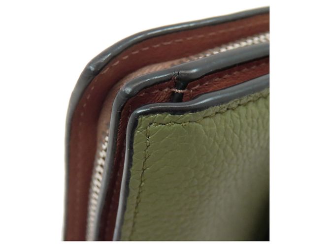 Carteira bifold vertical em couro marrom e verde Loewe - vista 19