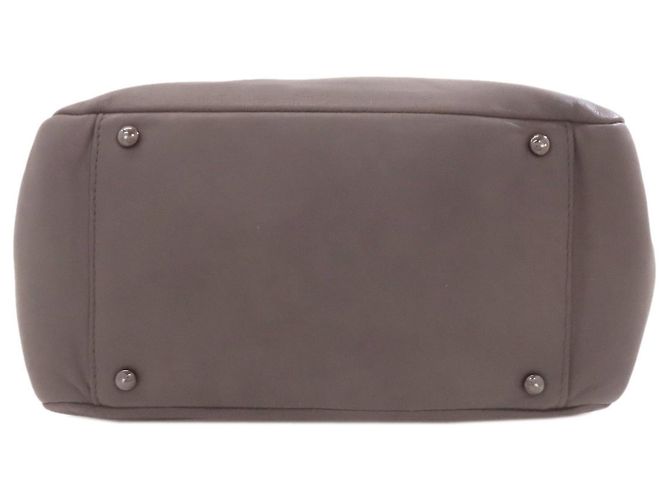 Borsa a spalla in pelle di agnello con catena Chanel Grigio antracite - vista 4