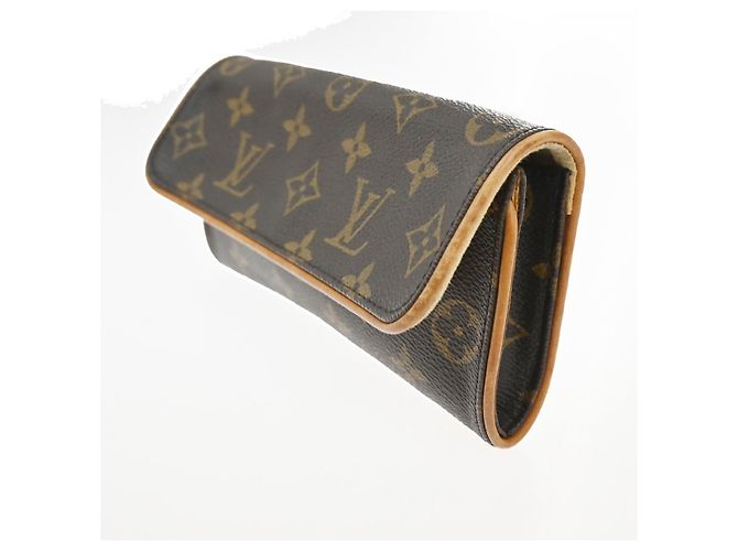 Louis Vuitton Twin Monogram Canvas PM Marrone - vista 3