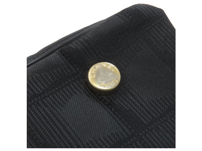 CHANEL Nuova Linea da Viaggio Borsa Tote MM Nero - vista 15