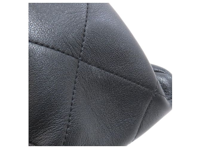 Borsa tote Chanel Matelassé con hardware dorato Nero - vista 18