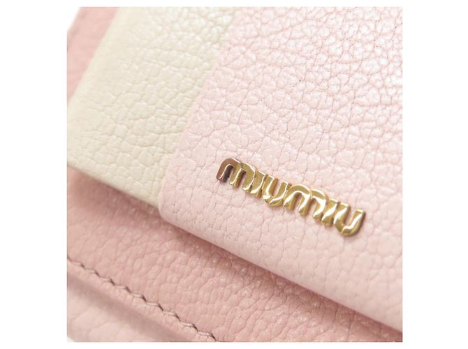 Estuche de llaves de cuero Miu Miu en rosa - vista 12